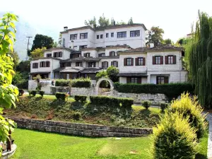 Hotel Taxiarches