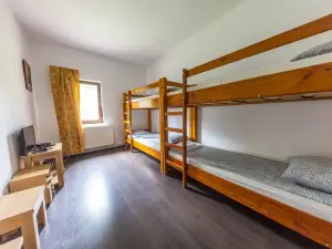 Gurasada Park Hostel