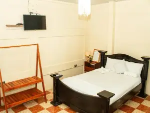 Hostal Eden