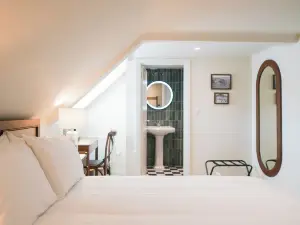 The Old Bank House Hotel