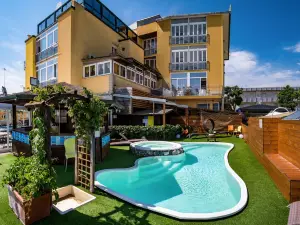 Hotel Estate