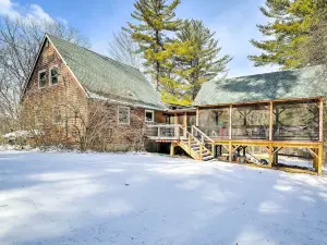 West Cornwall Cabin ~ 4 Mi to Covered Bridge!