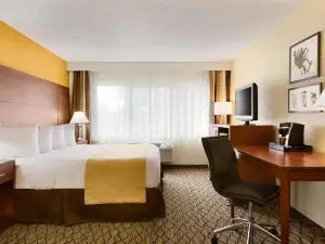 Country Inn & Suites by Radisson, Mishawaka, IN