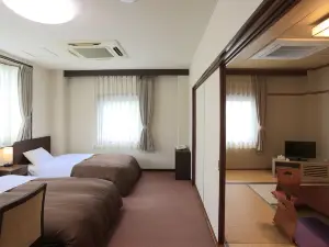 ホテル なはり