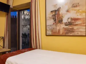 Hostal Restaurante Puerta del Alcázar