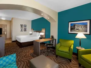 La Quinta Inn & Suites by Wyndham Midland North