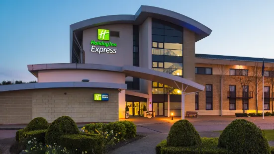 Holiday Inn Express Northampton - South
