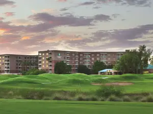 Embassy Suites by Hilton Phoenix Scottsdale