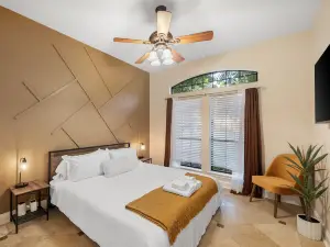 Discount! 30% - King Beds LUX Pool at the Lake Theater Gym Arcade