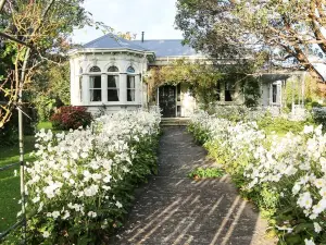Archer House B&B