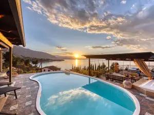 Magical View, Villa Asproneri, Kamena Vourla