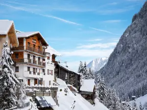 Apartment in Kappl near Ski Slopes