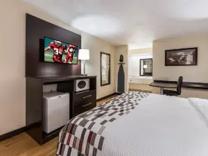 Red Roof Inn Indianapolis - Castleton