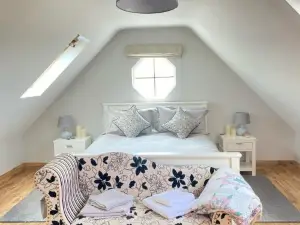 Luxury Holiday Rental with Sea Views on the Wild Atlantic Way