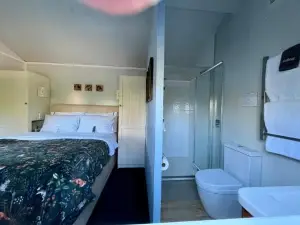 Blackbird Cottage a Cosy Country Hideaway Near Lincoln University & Local Wedding Venues