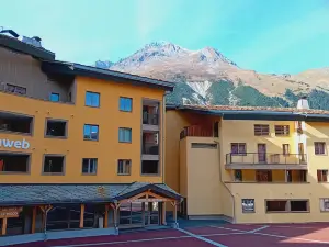 Apartment Termignon ski-in/ski-out location