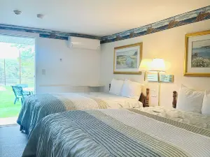 Green Harbor Waterfront Lodging