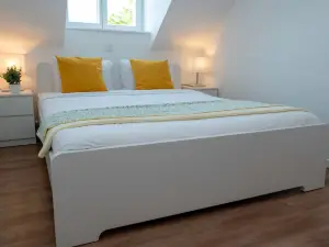 GEANTGW PRINCIPALE APPT    Appartement confort - propri  t   Art et Histoire