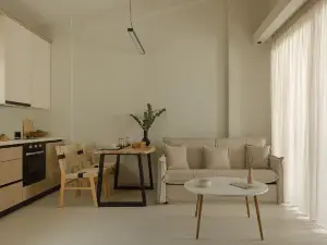 Kiva Luxury Suites & Villas