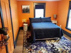 River Valley Retreat, paddlers & peddlers paradise on the Allegheny river