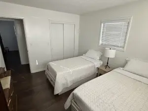 3 BD + 2BA House iin Harrison. Convenient location.