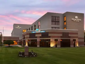 DoubleTree by Hilton Hartford - Bradley Airport