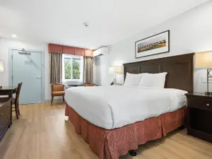 Wilder Inn South Wellfleet, Outset Collection by Hilton