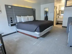 High Desert Inn