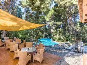 Lago Garden Apart-Suites & Spa Hotel