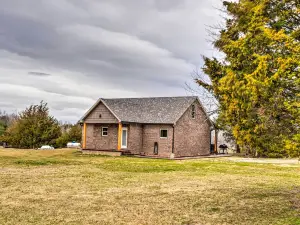 Tranquility Lake Getaway on 27 Acres!