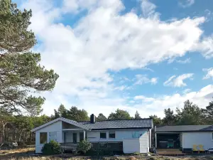 6 person holiday home in Aure-By Traum