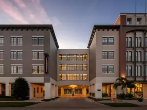 伊壁鳩魯飯店，傲途格精選