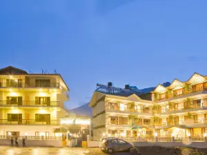 Hotel Avishi Green