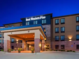 Best Western Plus Lincoln Inn  Suites