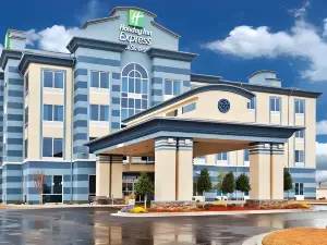 โรงแรม ฮอลิเดย์ อินน์ เอ็กซ์เพรส แอนด์ สวีทส์ วอร์เนอร์ โรบินส์ นอร์ธ เวสต์ บาย IHG