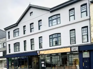 Howfield Hotel