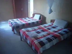Sirlo Hotel
