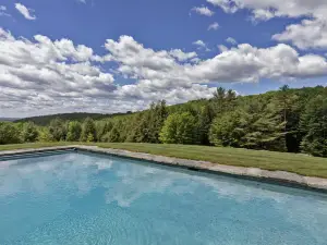 Stunning Pool and Mountain Views - Elegant Vermont Retreat