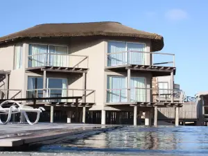 MarAdentro Apart Hotel & Suites