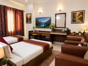 Hotel Maiden Residency