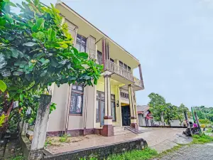 OYO 92177 阿拉法伊斯蘭家庭旅館
