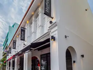 Hutton Suites Hotel Managed By The Ascott Limited 