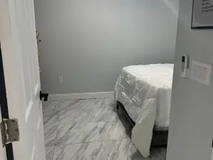 Charming 1-bedroom apartment with AC, WiFi in peaceful Valrico