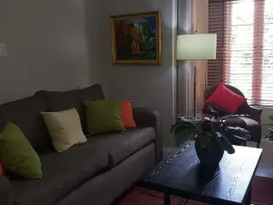 The Ravina Corporate Suites
