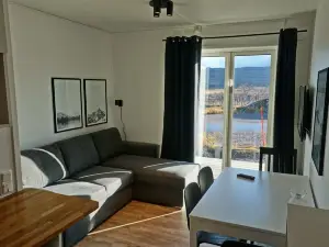 Arctic Lodge