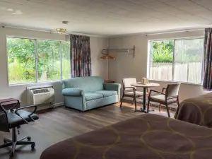 Relax Inn Cape Cod West Yarmouth Hyannis