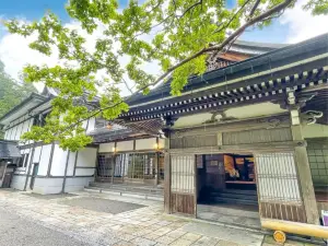 高野山 宿坊 光明院 -Koyasan Shukubo Komyoin-