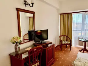 Hotel Emma West