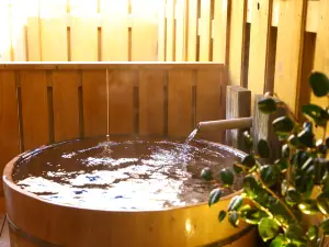 Kakeyu Onsen Kutsurogi No Yado Kuroiwa Ryokan