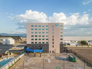Tru by Hilton Distrito Palmerola
